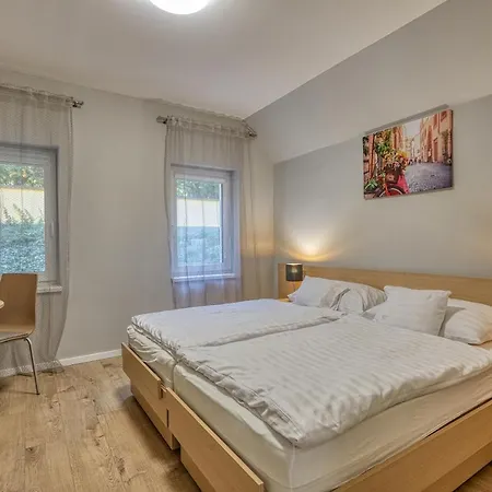 Tercia Panzio B Bed & Breakfast 3*