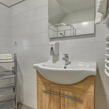 Tercia Panzio B Bed & Breakfast