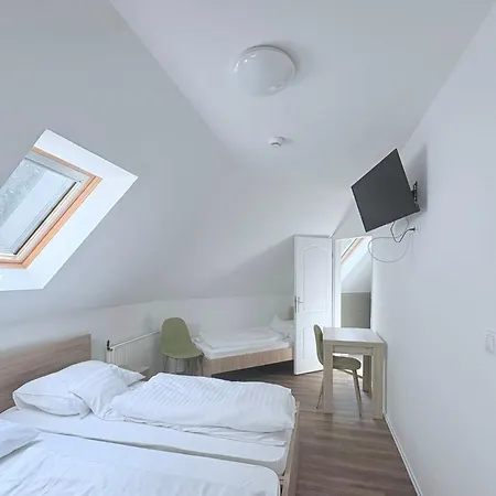 Tercia Panzio B 3* Kópháza